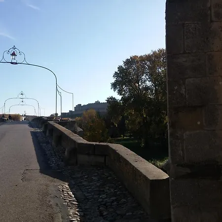 Cote Pont Vieux-self Check-in