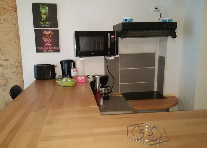 Appartamento Cote Pont Vieux-self Check-in Carcassonne